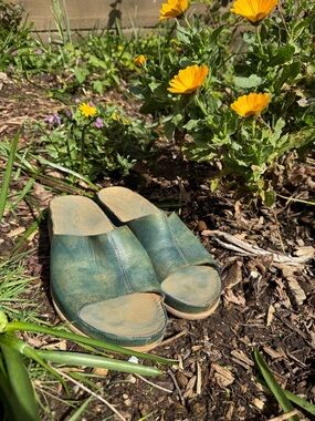 Kork-Ease Green Leather Slide Sandal